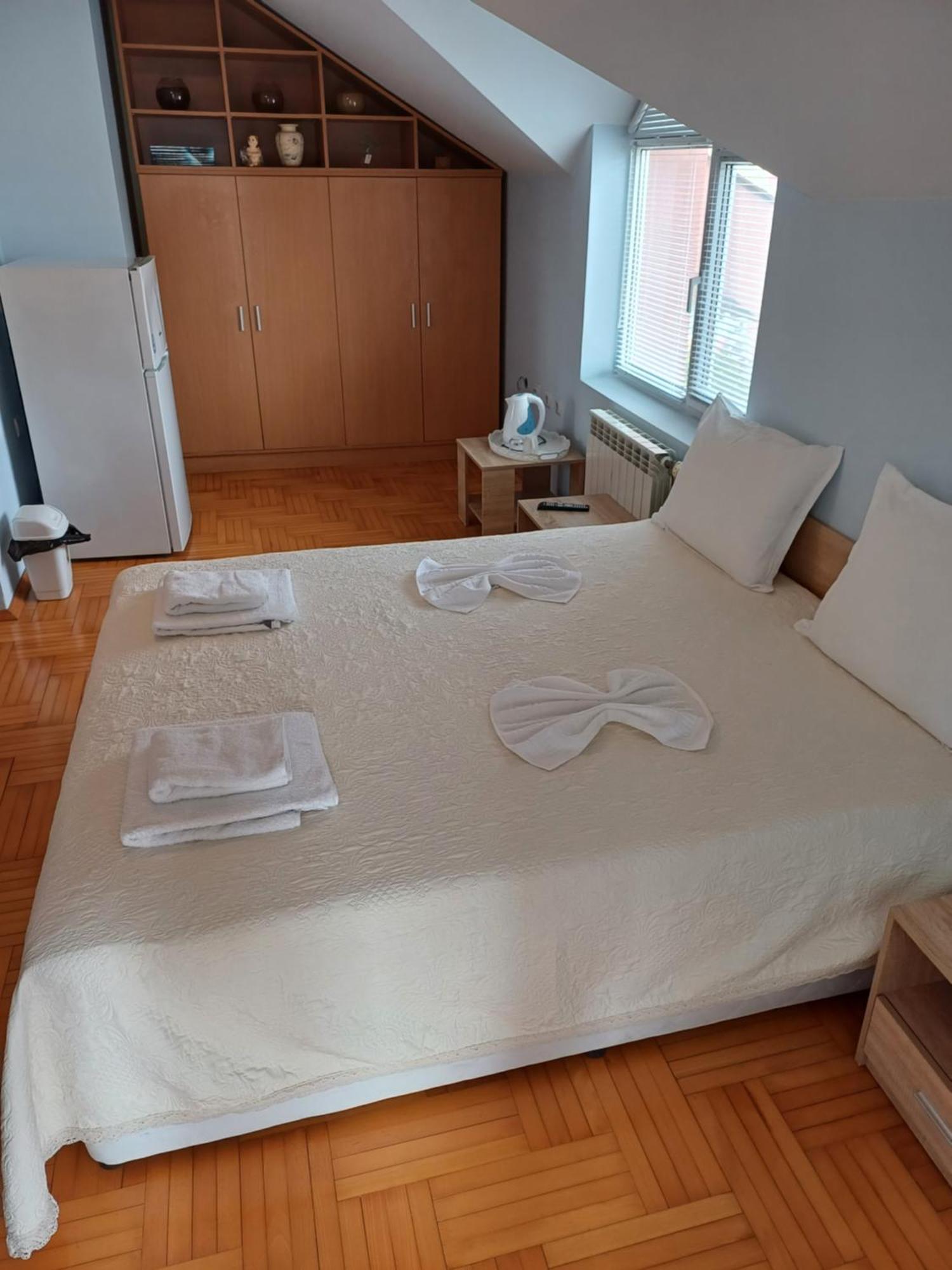 Guest Rooms Deva 부르가스 외부 사진