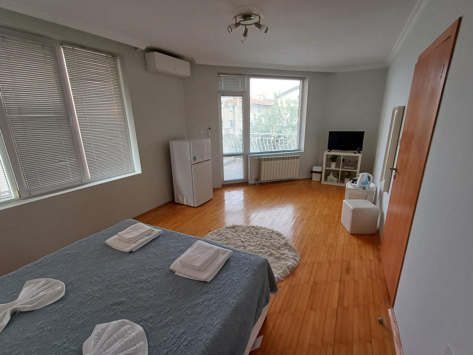 Guest Rooms Deva 부르가스 외부 사진